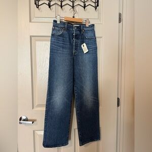Levi’s | Ribcage Straight Ankle Jeans in Dark Indigo Size 26